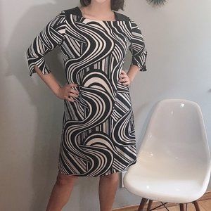 SHIFT DRESS A-GO-GO - NWOT